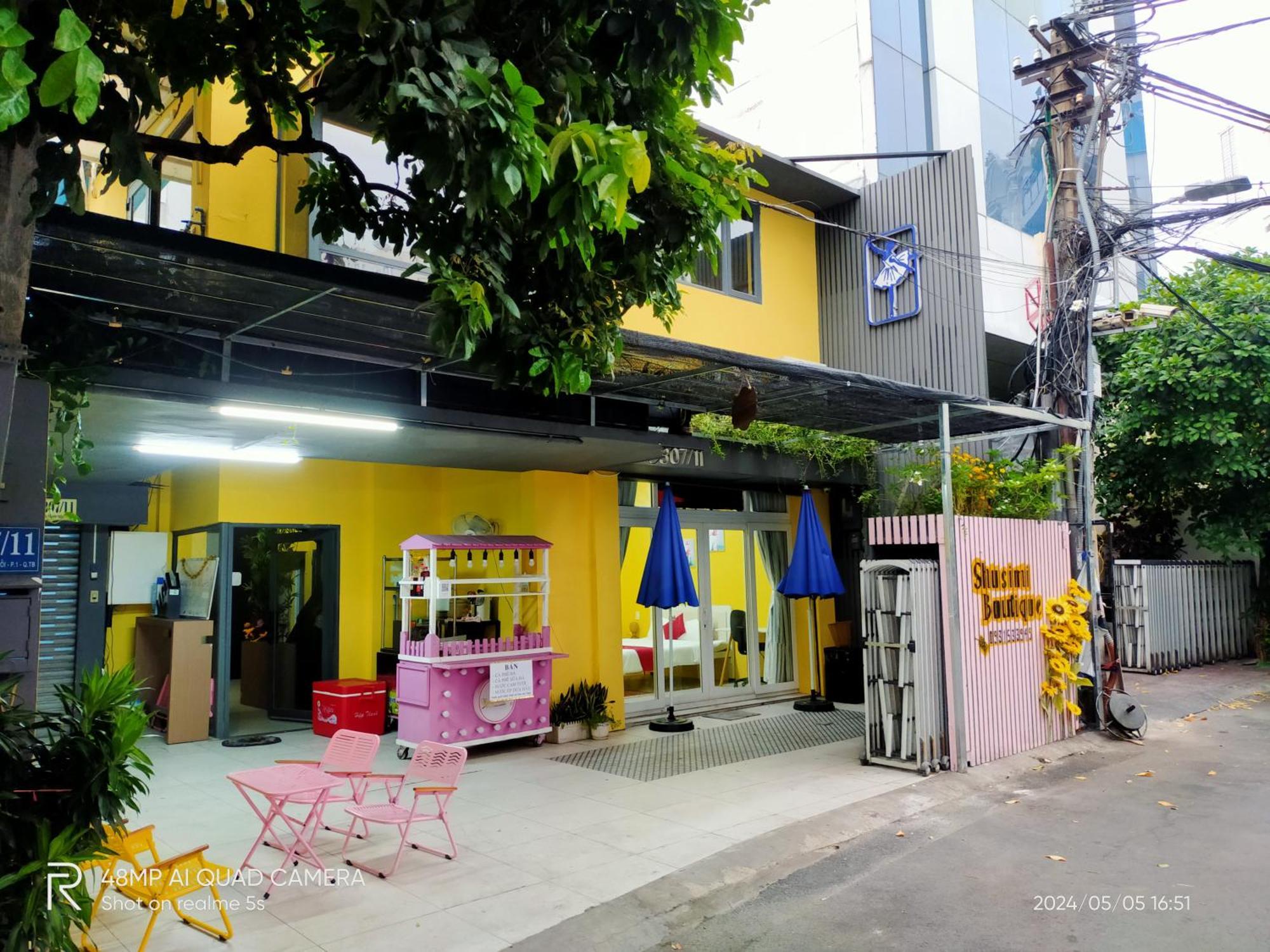 Shusimi House & Boutique Near Tan Son Nhat Airport ホーチミン市 エクステリア 写真
