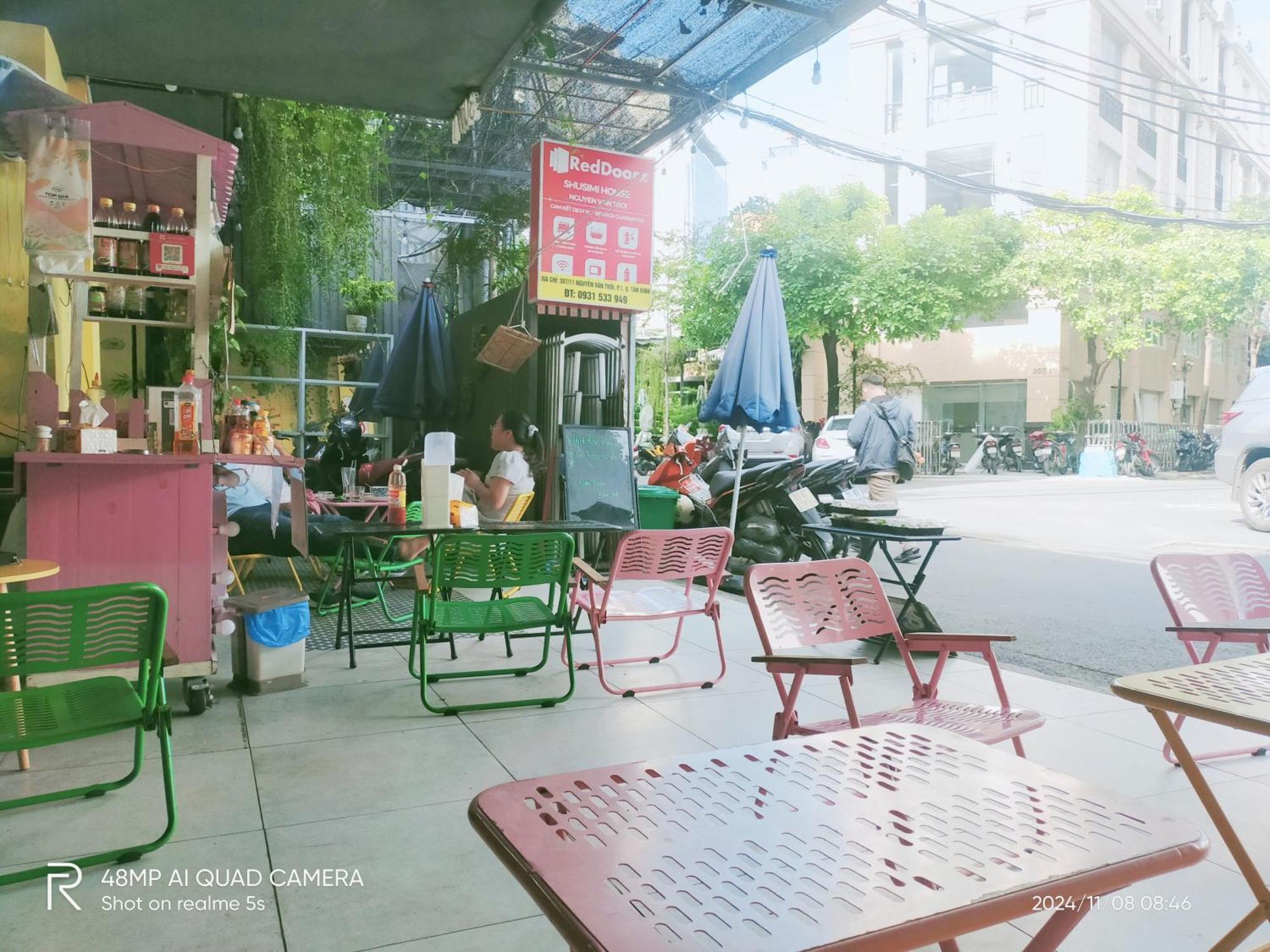 Shusimi House & Boutique Near Tan Son Nhat Airport ホーチミン市 エクステリア 写真
