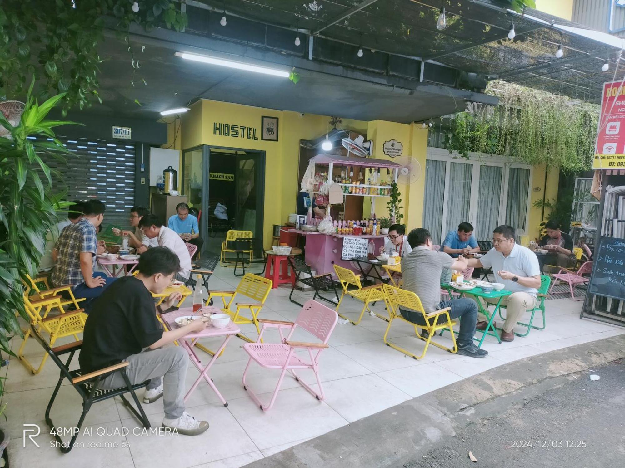 Shusimi House & Boutique Near Tan Son Nhat Airport ホーチミン市 エクステリア 写真